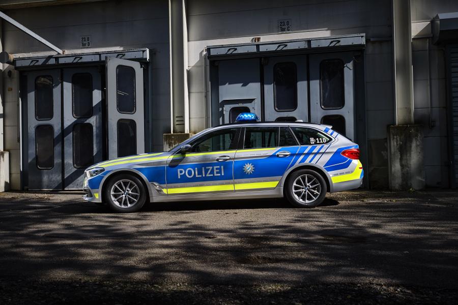  BMW 530d xDrive Touring Polizei (G31) 2017 года  (фото 14 из 14)